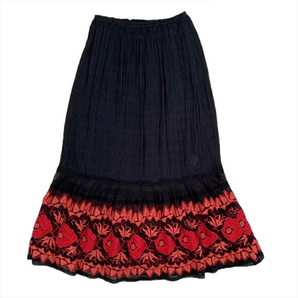 FREE PEOPLE NWT Black & Red Floral Lace Embroidered Maxi Skirt - Small - Picture 3 of 10